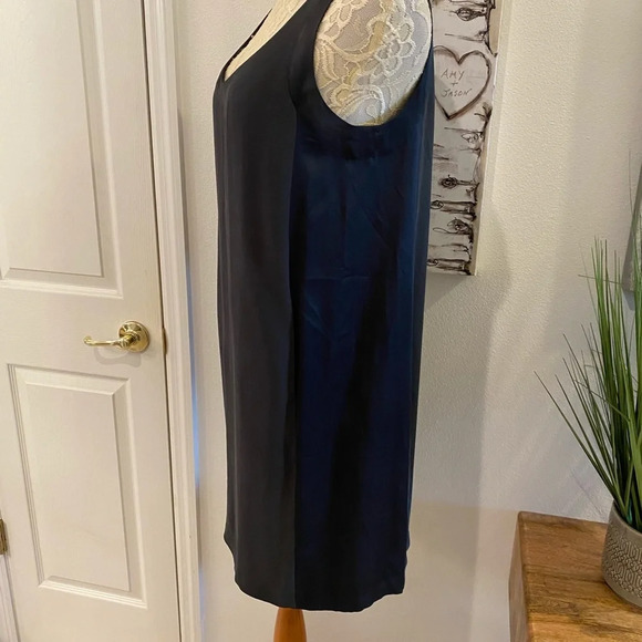 Eileen Fisher Grey/Black Georgette Shift Dress - Picture 4 of 8